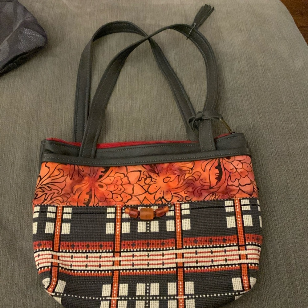 Handmade Purse by Pat Halpen 12”w by 9.5”H Barely Used!!
